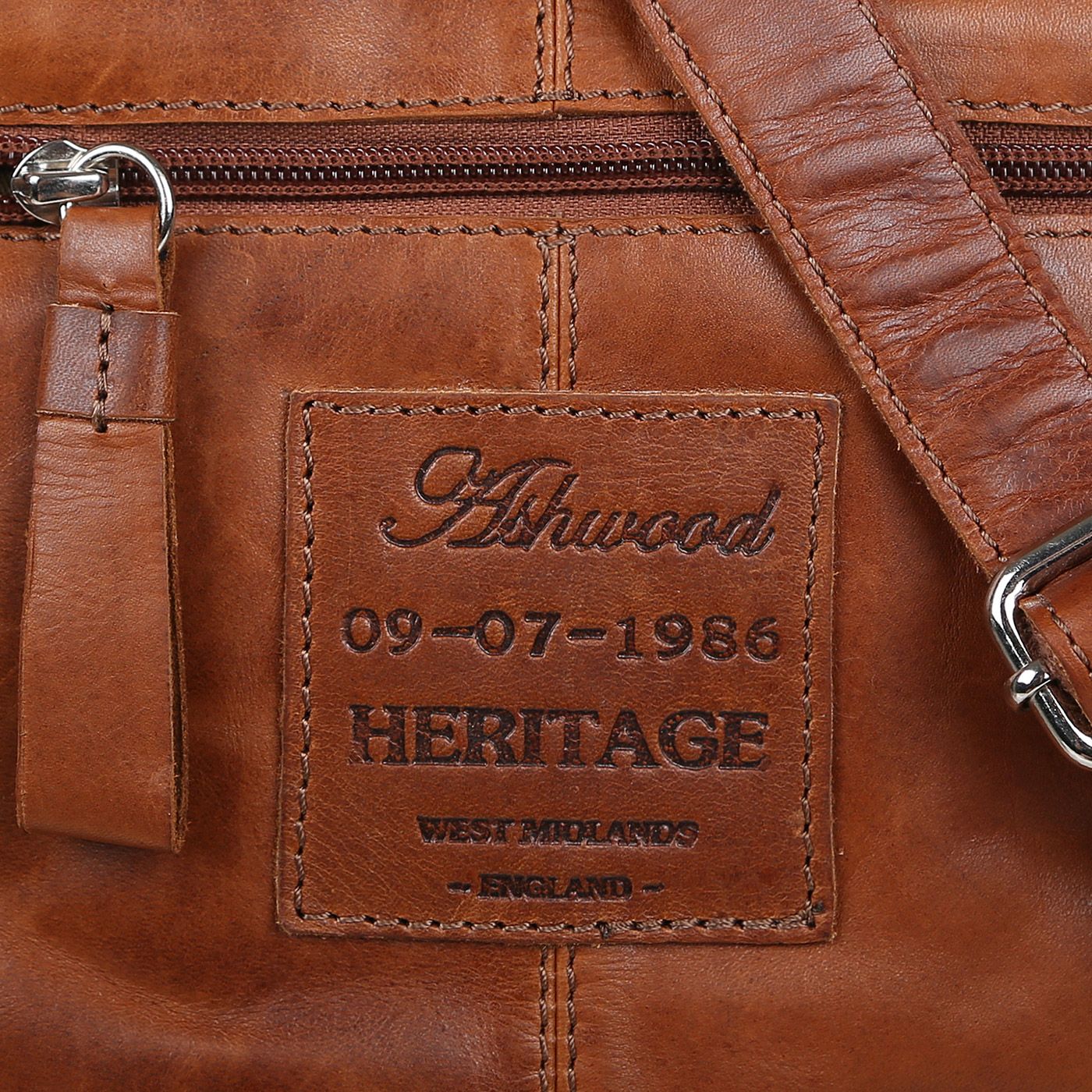- Ashwood Leather 1665